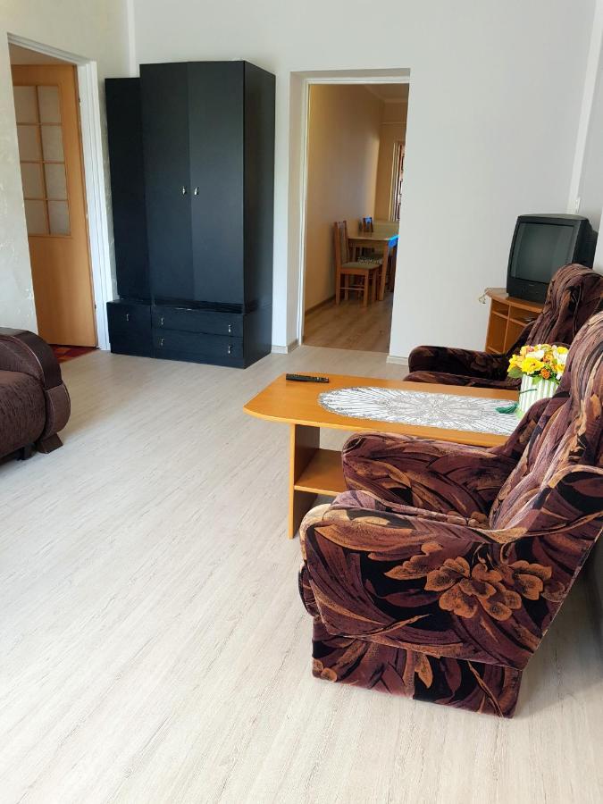 Apartamento Jasmin Budry Exterior foto