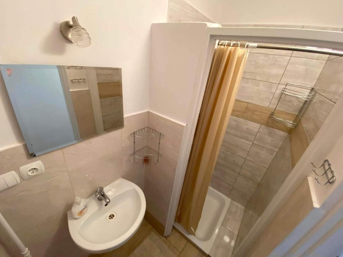Apartamento Jasmin Budry Exterior foto